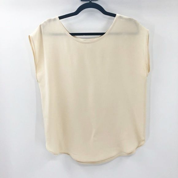 St. John Tops St John Womens Cream Silk Sleeveless Classy Blouse